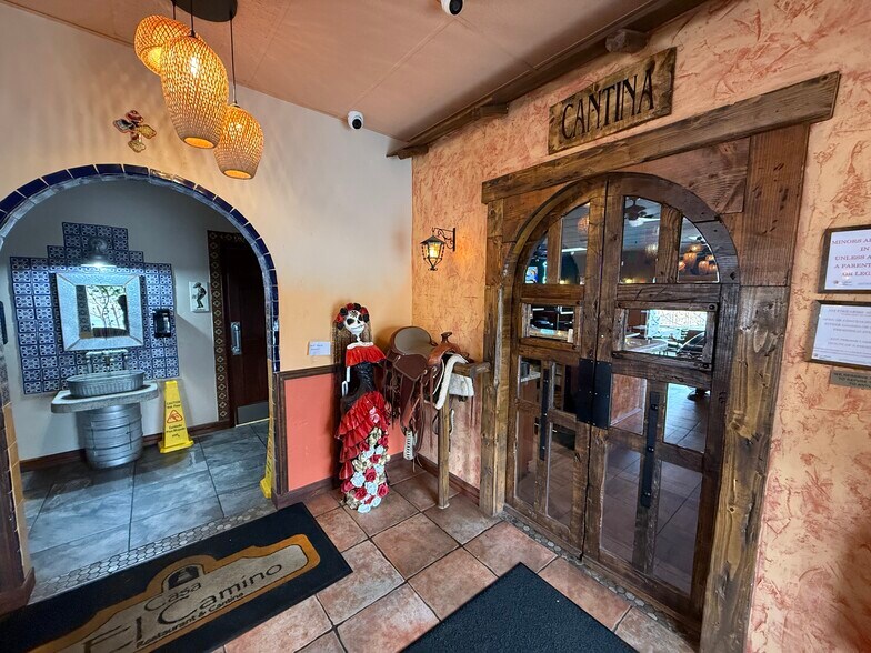 More Photos Of 109 E Corpening Ave, La Mesa Restaurant For Sale