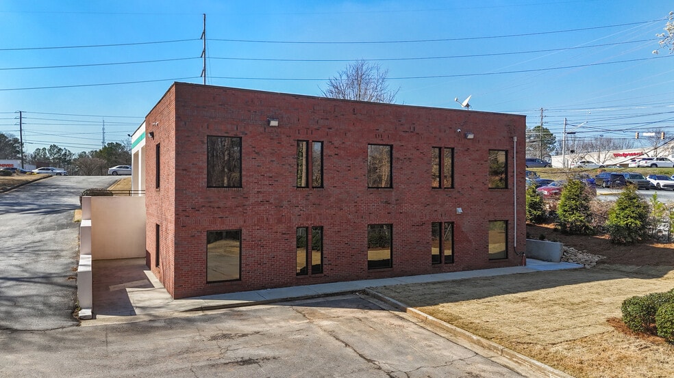 More Photos Of 2998 Panola Rd, Lithonia Medical For Lease