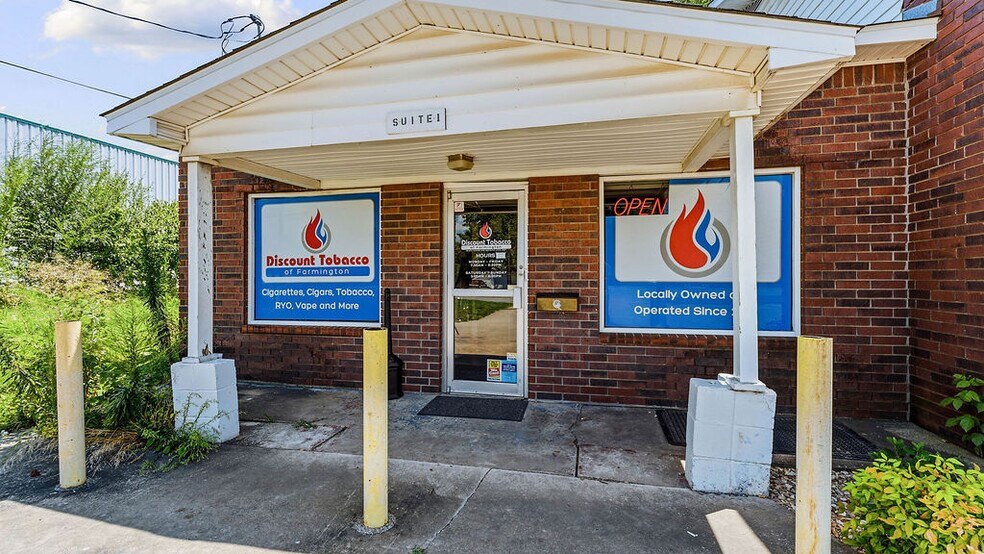 More Photos Of 65 W Main St, Farmington Freestanding For Sale