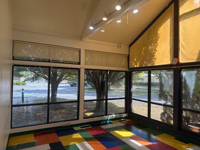 More Photos Of 5720 Avery Rd, Dublin Office For Sale