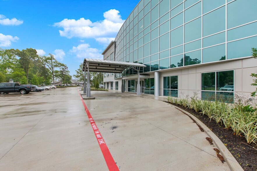 More Photos Of 1020 Riverwood Ct, Conroe Medical For Lease