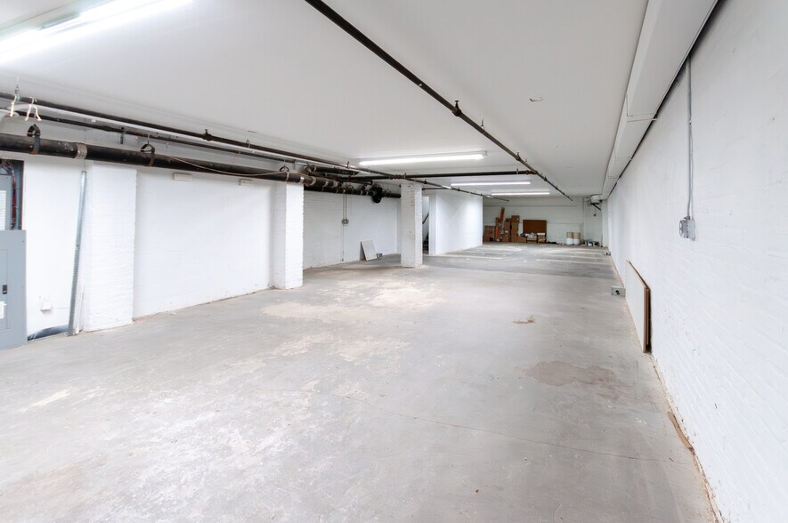 More Photos Of 21 Warren St, New York Apartments For Lease