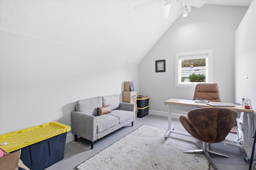 More Photos Of 2901 Main Ave, Durango Office For Sale