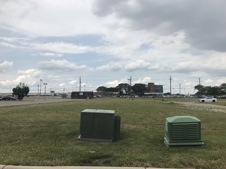 More Photos Of 24095 Vance Ave, Hazel Park Land For Sale