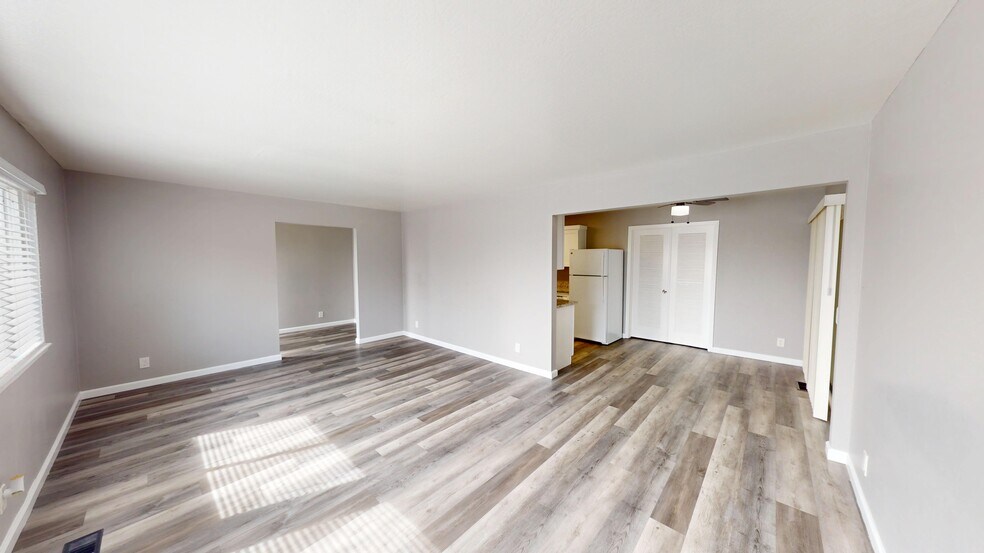 More Photos Of 2105 48th Ave, Oakland Apartments For Sale