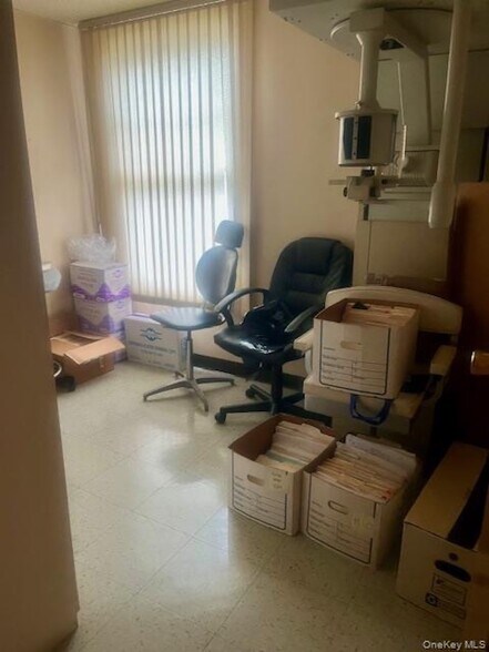 More Photos Of 10922 Myrtle Ave, Richmond Hill Healthcare For Sale