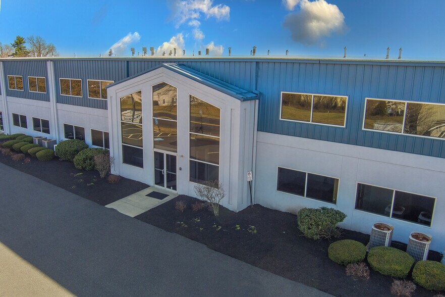 Primary Photo Of 9 Iron Bridge Dr, Collegeville Warehouse For Lease
