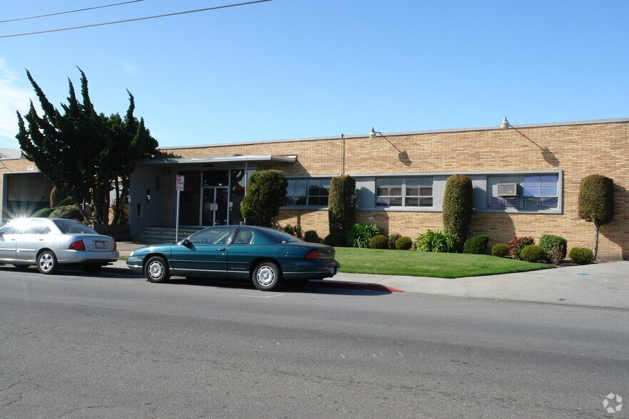 More Photos Of 340 Shaw Rd, South San Francisco Warehouse For Lease