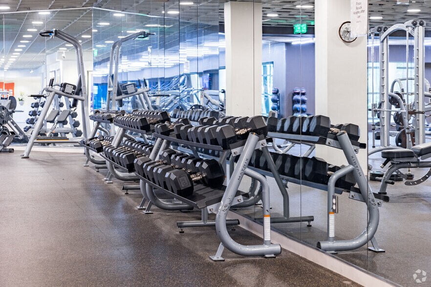 More Photos Of 600 Peachtree St NE, Atlanta Office For Lease