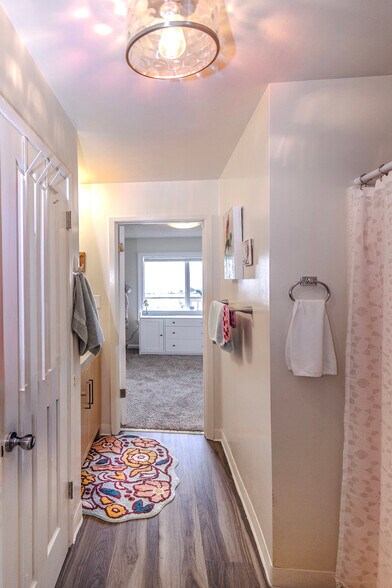 More Photos Of 510 Avenue Alhambra, Half Moon Bay Apartments For Sale