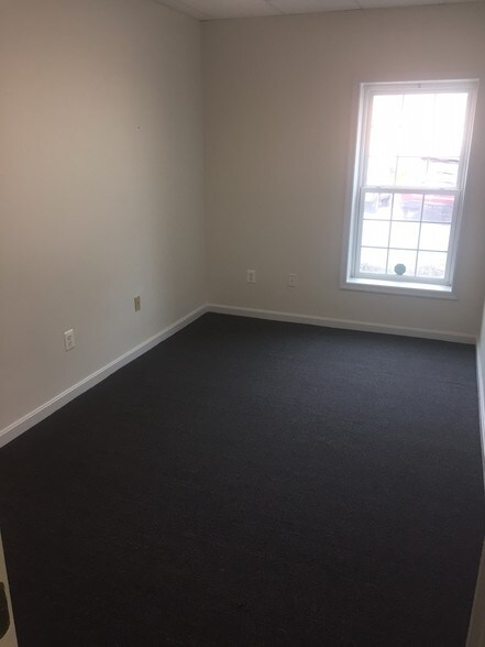 More Photos Of 10260-10268 Baltimore National Pike, Ellicott City Office For Sale
