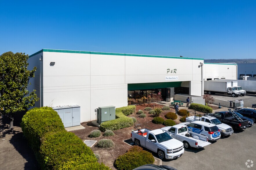 More Photos Of 2975 Volpey Way, Union City Warehouse For Lease