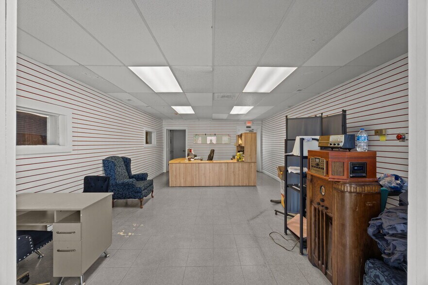 More Photos Of 508 E Main St, Havelock Carwash For Sale