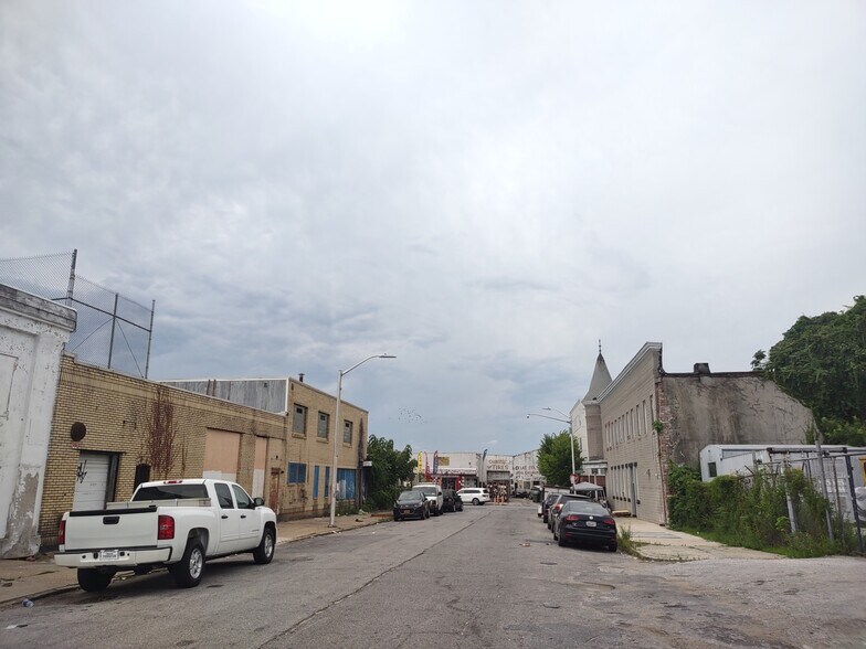 More Photos Of 1615 Retreat St, Baltimore Warehouse For Sale
