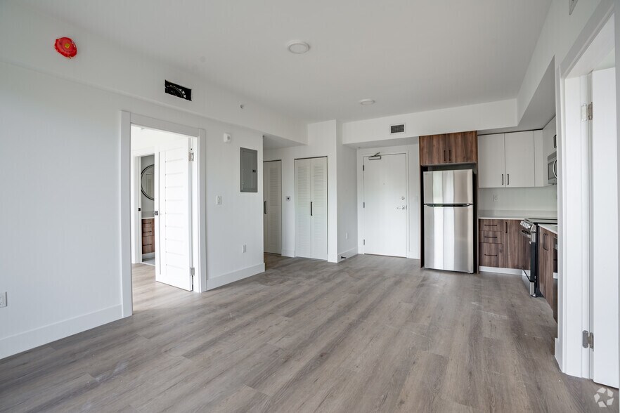 More Photos Of 2479 Northeast 192 Street, Miami Apartments For Lease
