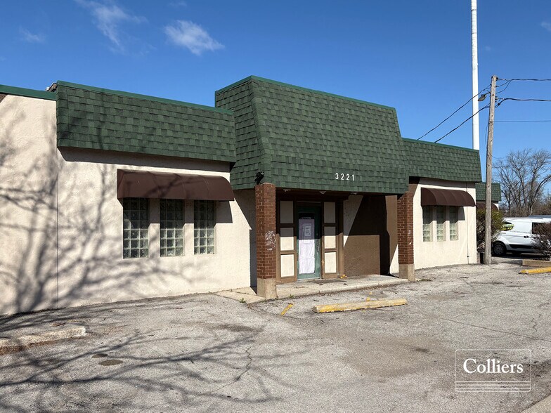 More Photos Of 3215-3223 Woodson Rd, Saint Louis Industrial For Lease