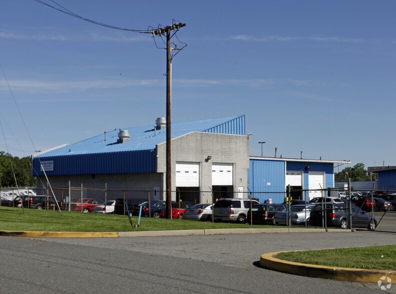 More Photos Of 45 Kilmer Rd, Edison Service For Lease