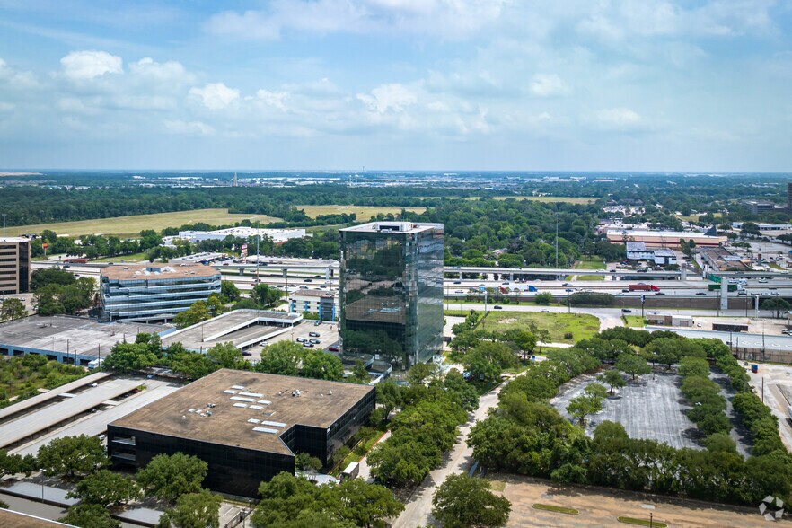 More Photos Of 100 Glenborough Dr, Houston Office For Lease