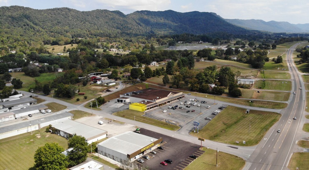 More Photos Of 1240 Middlesboro Hwy, LaFollette Unknown For Lease