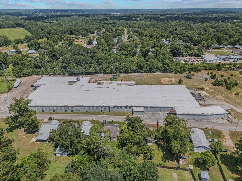 More Photos Of 1002 Douglas Ave, Opp Manufacturing For Lease