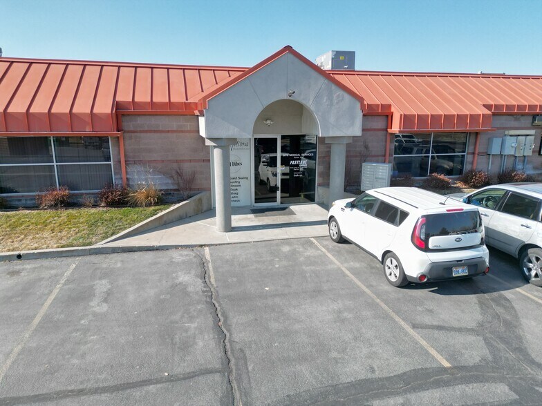 More Photos Of 1751 Alexander St, West Valley Coworking Space