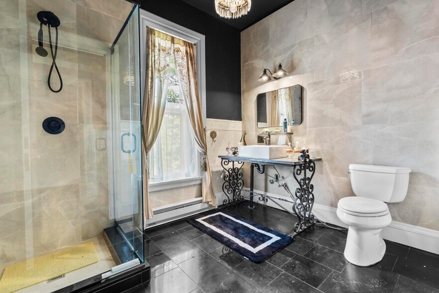 More Photos Of 4 Wethersfield Ave, Hartford Loft Creative Space For Sale