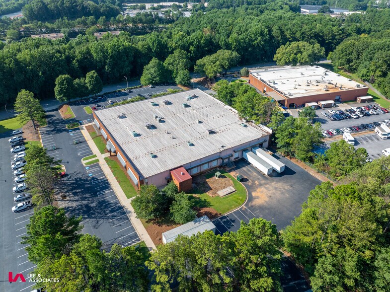 More Photos Of 5200 Panola Industrial Blvd, Decatur Warehouse For Lease
