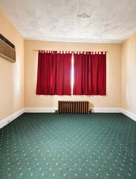 More Photos Of 7215 73rd St, Glendale Land For Sale