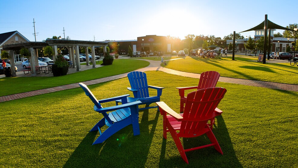 More Photos Of Central Ave, Springboro Unknown For Lease