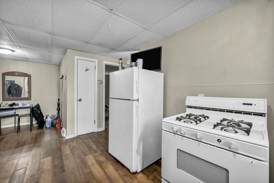 More Photos Of 16226 Arcade Ave, Cleveland Multifamily For Sale