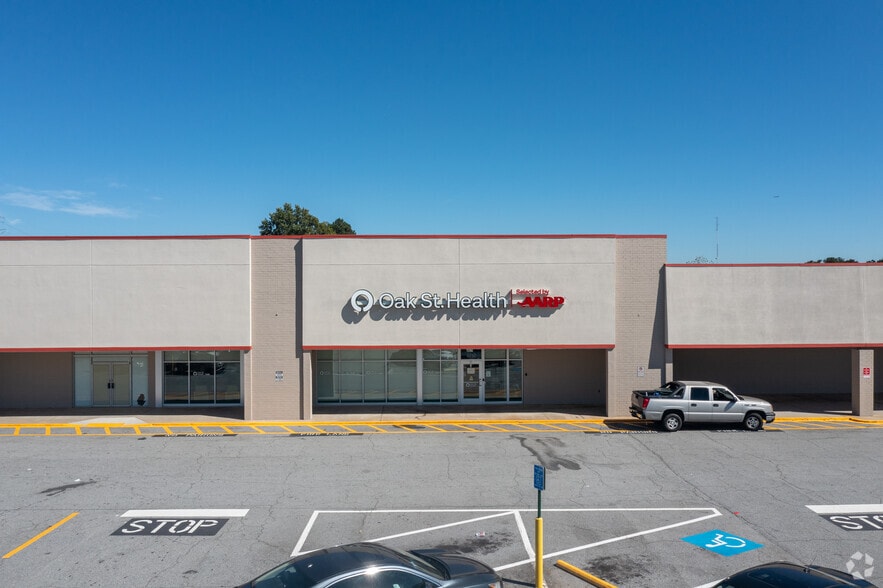 More Photos Of 2726-2778 Candler Rd, Decatur Unknown For Lease