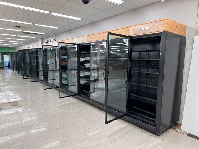 More Photos Of 425 N 5th St, Roscommon Freestanding For Lease
