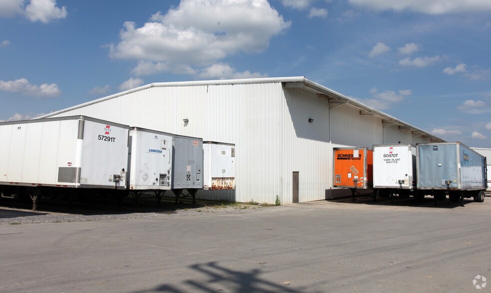 More Photos Of 2727 Salisbury Hwy, Statesville Distribution For Lease