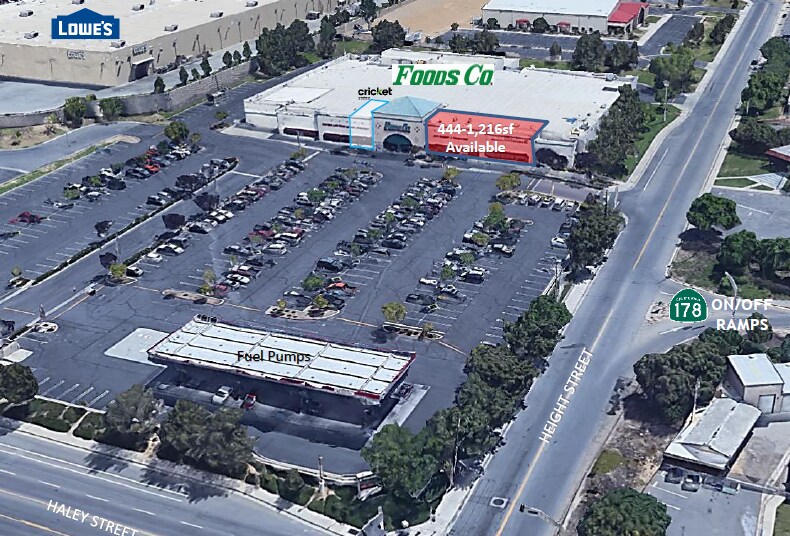 Primary Photo Of 1621 Columbus St, Bakersfield Unknown For Lease