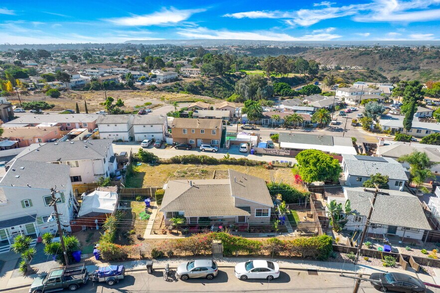 More Photos Of 2224 W Jewett St, San Diego Land For Sale