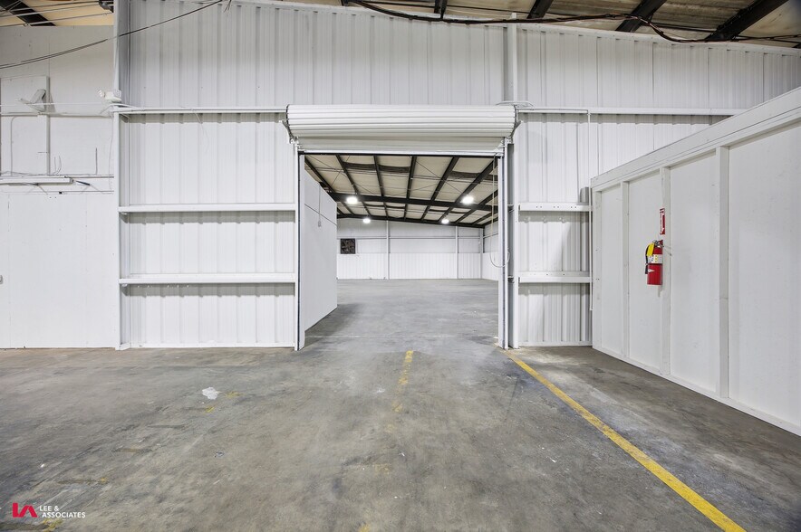 More Photos Of 1500 Union Hill Rd, Alpharetta Manufacturing For Lease
