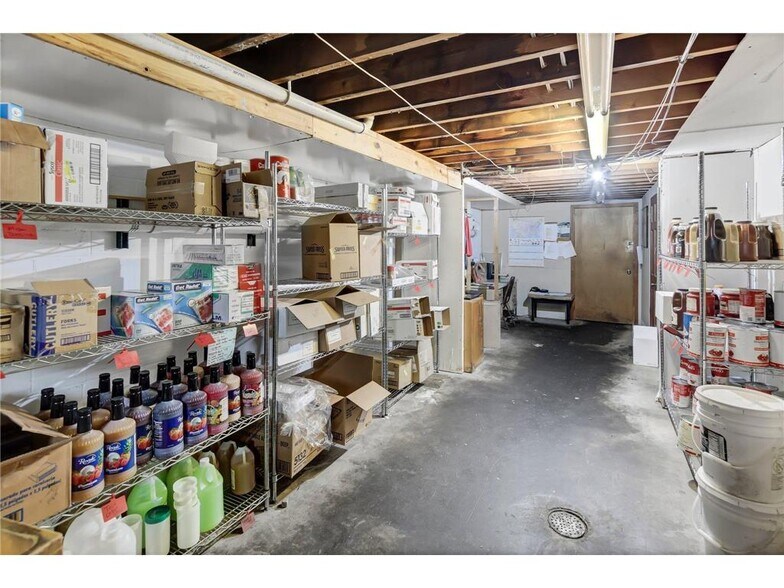 More Photos Of 39 N Union St, Mora Restaurant For Sale