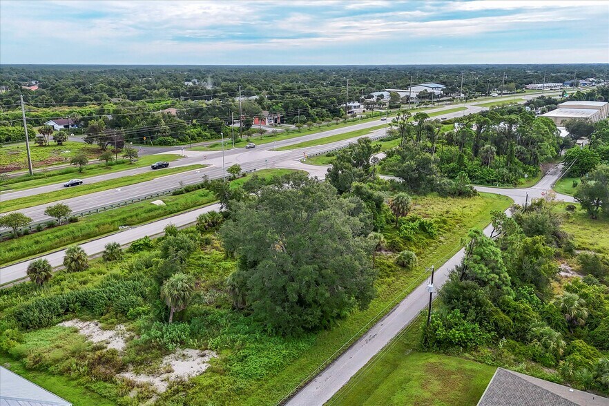 More Photos Of 3279 S Access Rd, Englewood Freestanding For Sale