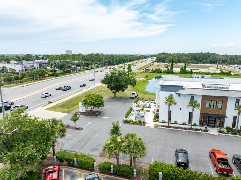 More Photos Of 12870 US Hwy 98, Miramar Beach Showroom For Sale
