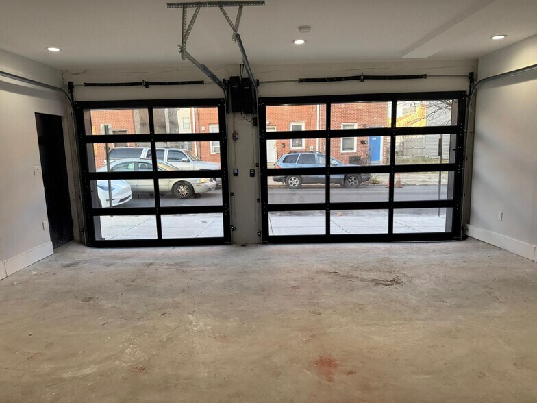 More Photos Of 614 W Jefferson St, Philadelphia Light Manufacturing For Sale