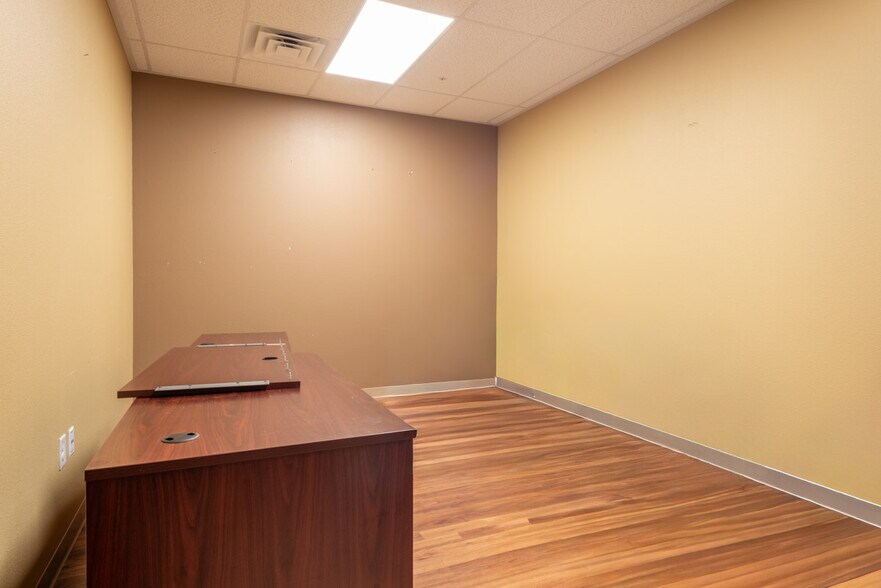 More Photos Of 2980 S Jones Blvd, Las Vegas Medical For Lease