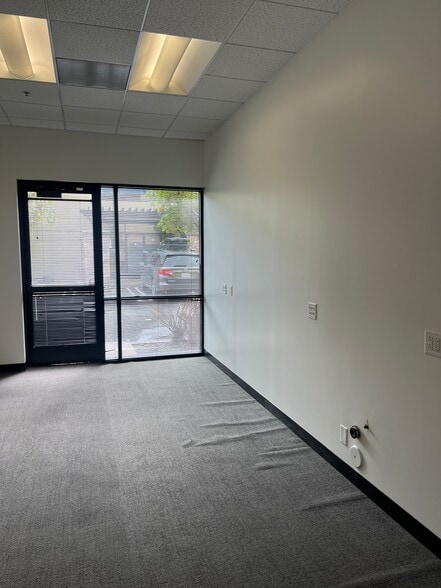 More Photos Of 465 N Whisman Rd, Mountain View Office For Lease