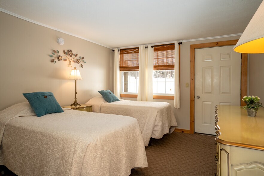 More Photos Of 2759 Vt Rt 11, Peru Hotel For Sale