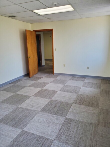 More Photos Of 378 Page St, Stoughton Light Distribution For Lease