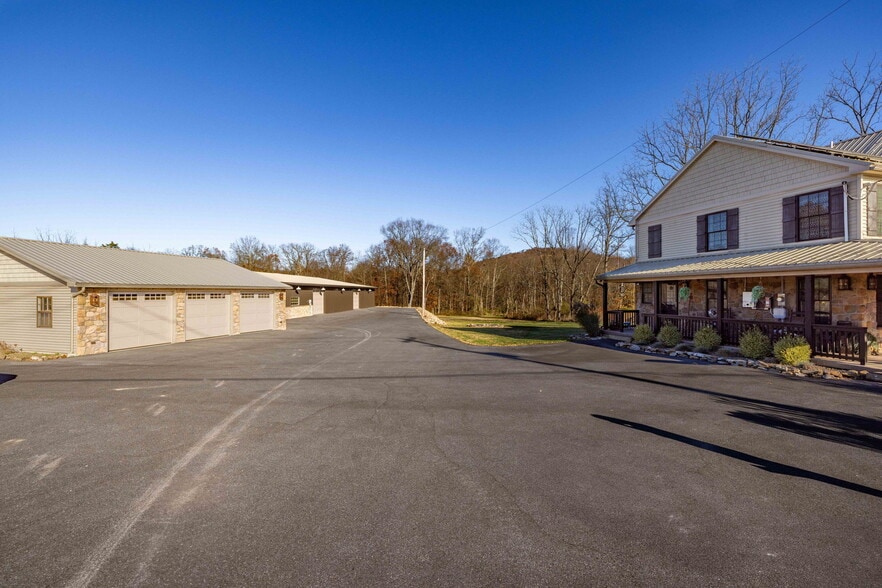 More Photos Of State Route 72, Jonestown Specialty For Sale