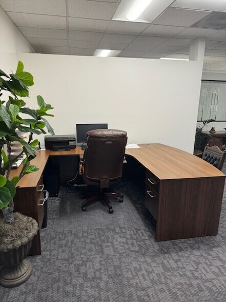 More Photos Of 4740 Von Karman Ave, Newport Beach Medical For Lease