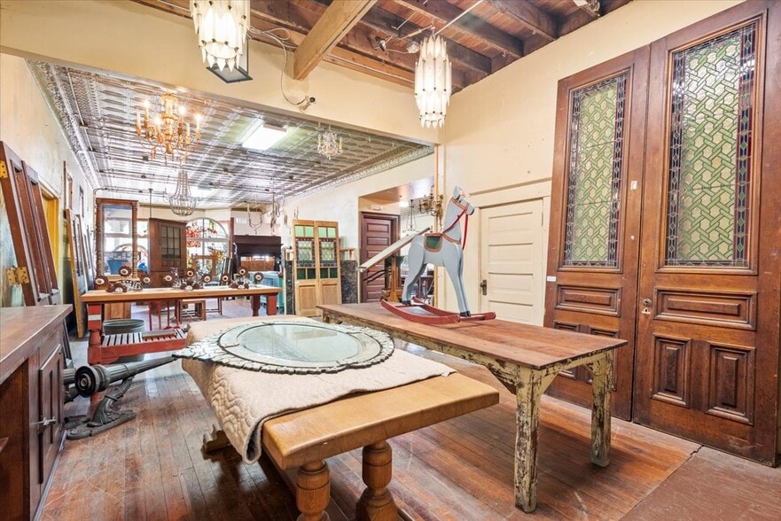 More Photos Of 207 Adams Ave, Canonsburg General Retail For Sale