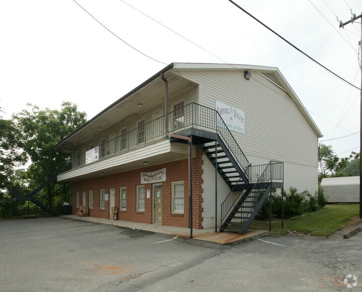 More Photos Of 1903A-1903F Margaret St, Winston-Salem Office Residential For Sale