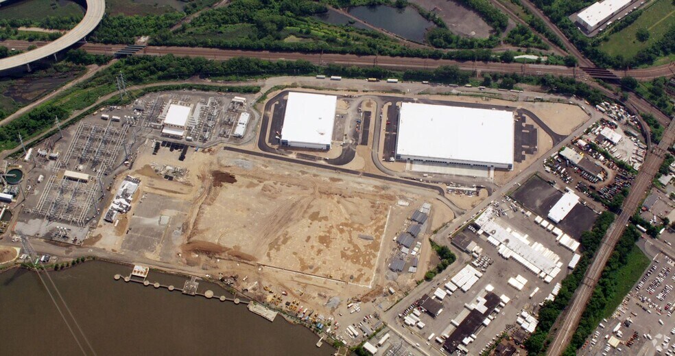 More Photos Of 110 Van Keuren Ave, Jersey City Industrial For Lease