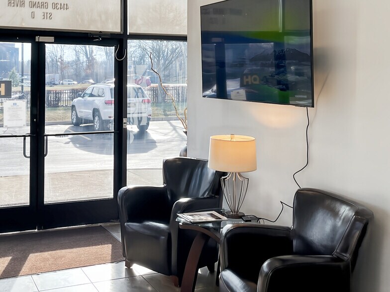 More Photos Of 41430 Grand River Ave, Novi Coworking Space